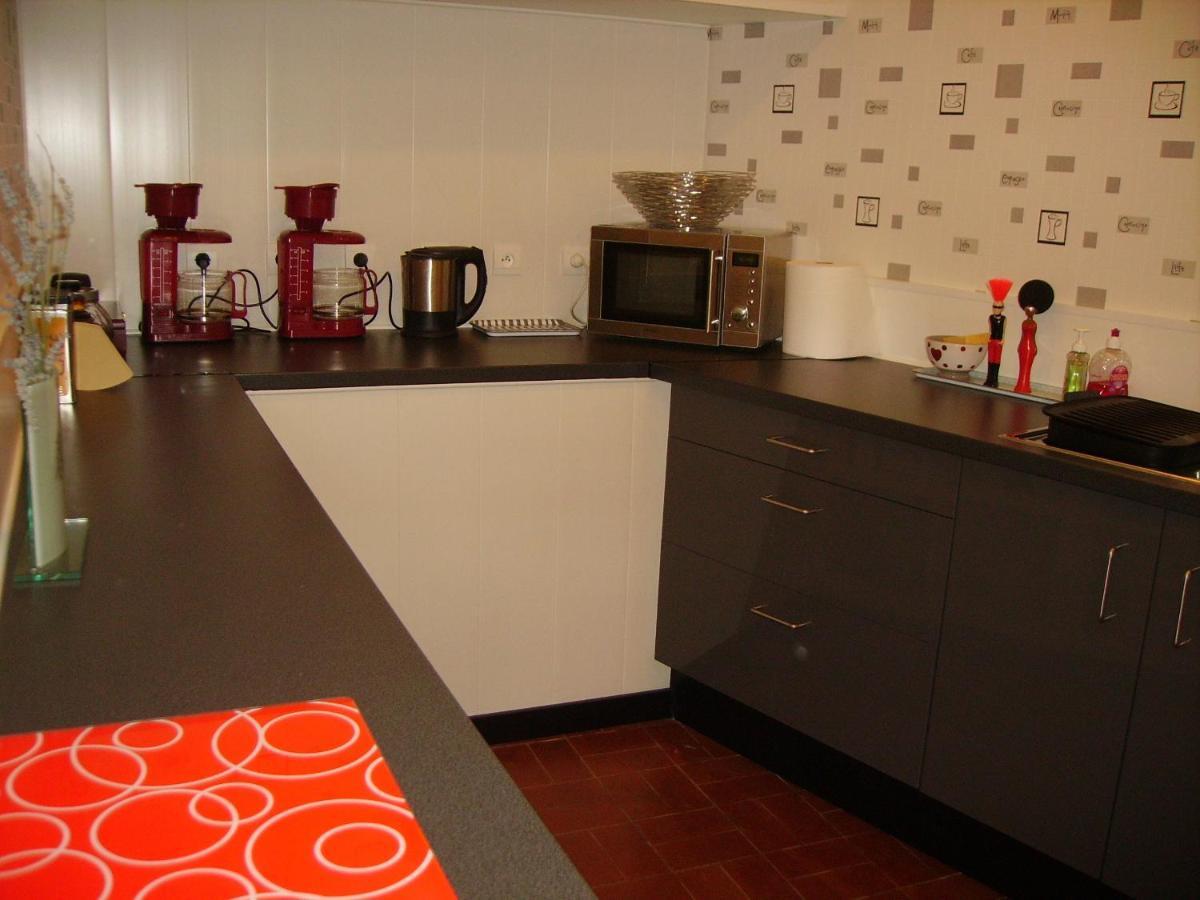 Le Petit Dragon Rouge Hotel Miers Esterno foto