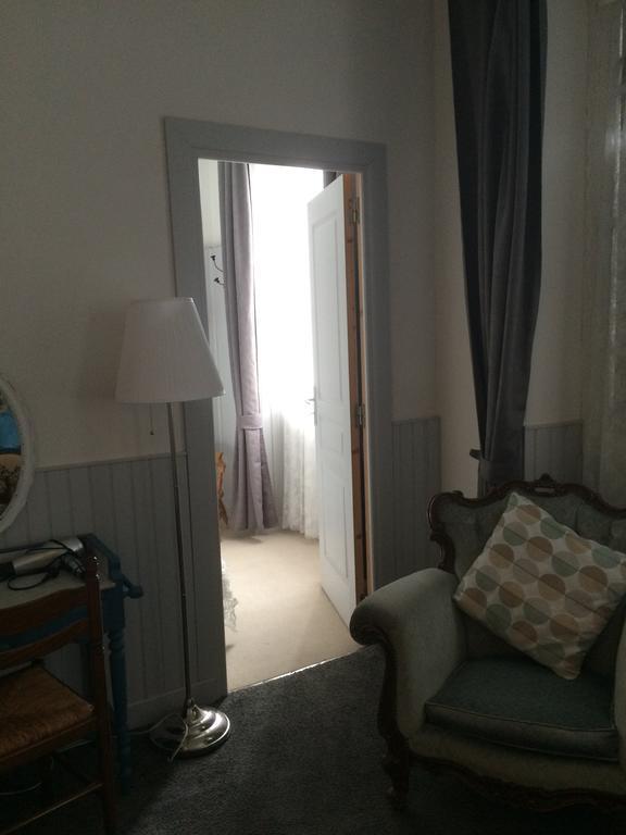 Le Petit Dragon Rouge Hotel Miers Esterno foto
